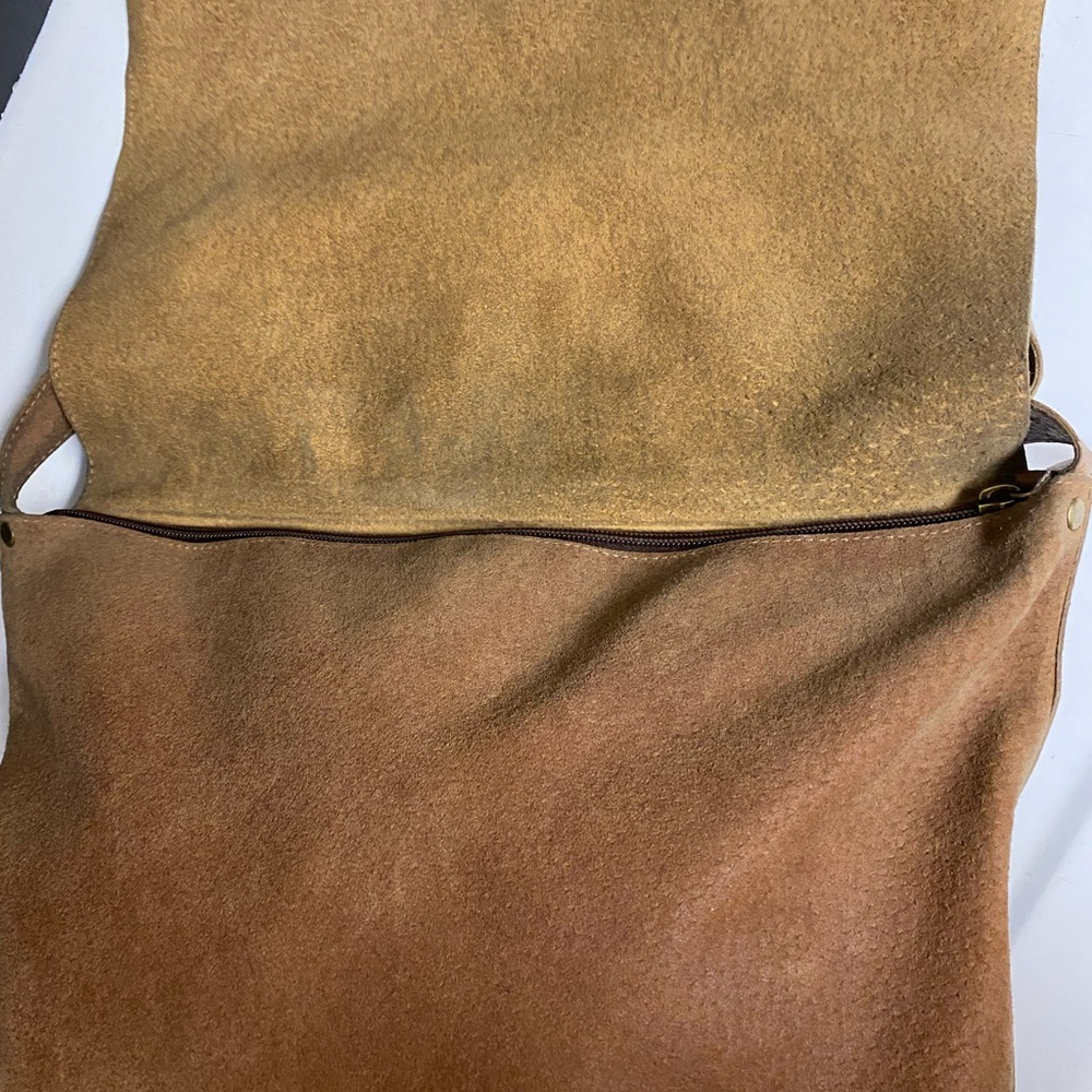Mayko Suede Leather Crossbody Messenger Bag - Picture 13 of 17